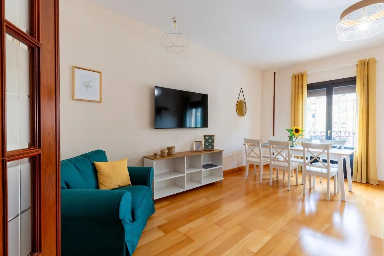 Center Of Seville! Luxury Apartment In Sevillian Manor House!