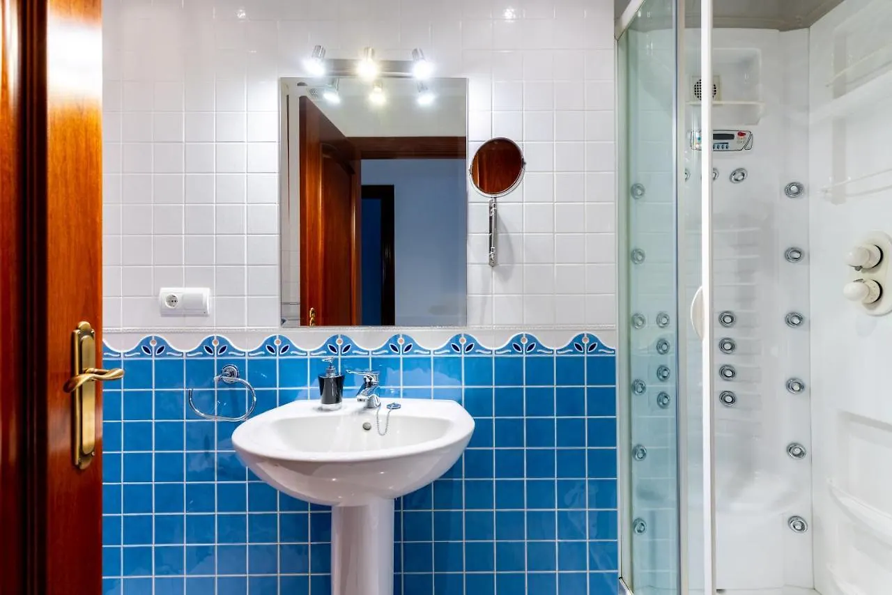 Center Of Seville! Luxury Apartment In Sevillian Manor House!